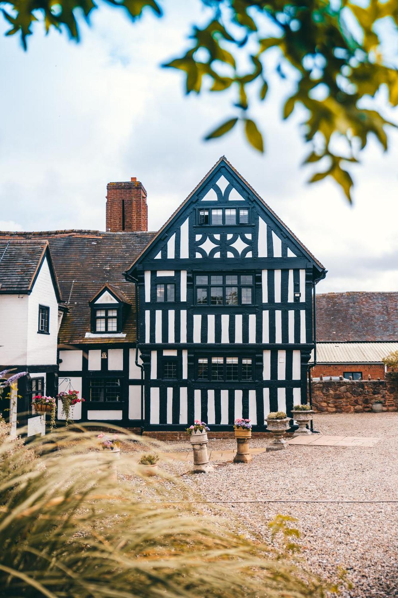 High Grosvenor House With Rose And Heath Cottages Bridgnorth Exterior photo